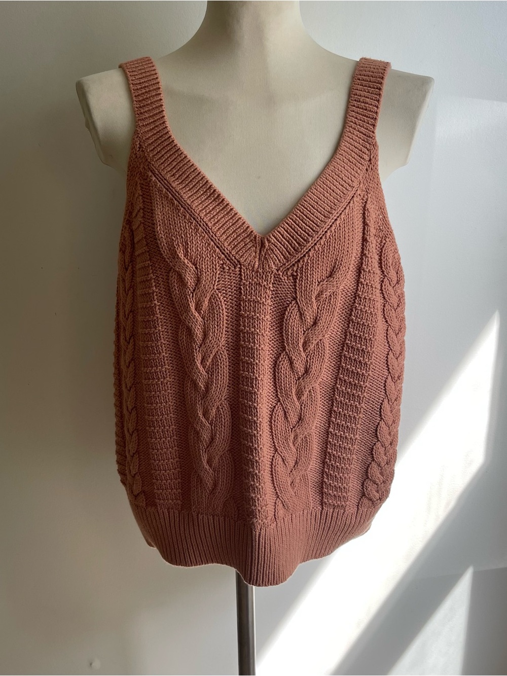 Banana Republic Cable Knit Sweater Cotton Tank Top Mauve Pink Sleeveless Large
